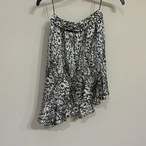 Elliatt Assymetrical skirt